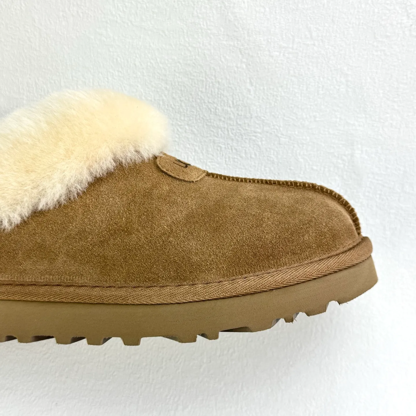 Self-pickup 💰400 UGG Tatzite glutinous pumps, easy to put on and take off, model 4810, casual slip-on fur shoes, short boots, color: maroon, reindeer, antelope brown, black, gray 𝚜𝚒𝚣𝚎: 𝟯𝟱-𝟰𝟬